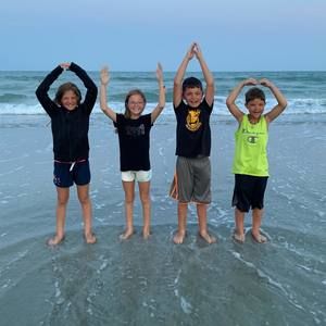 Meet your Posher, Casey